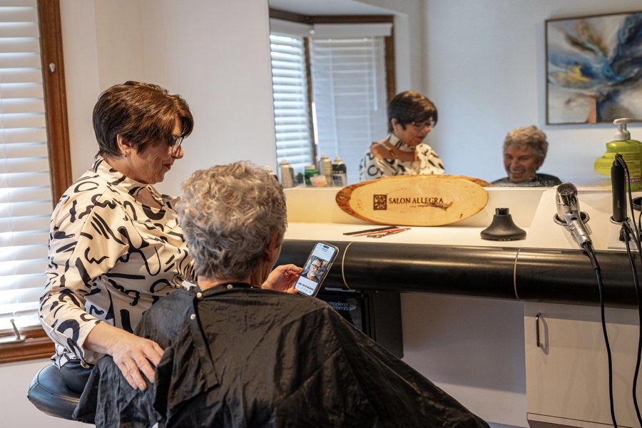 Consultation+with+each+appointment+.